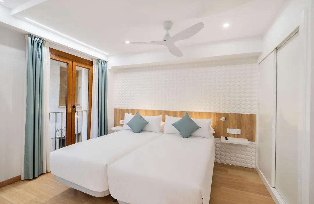 Odyssey Rooms Alicante-1